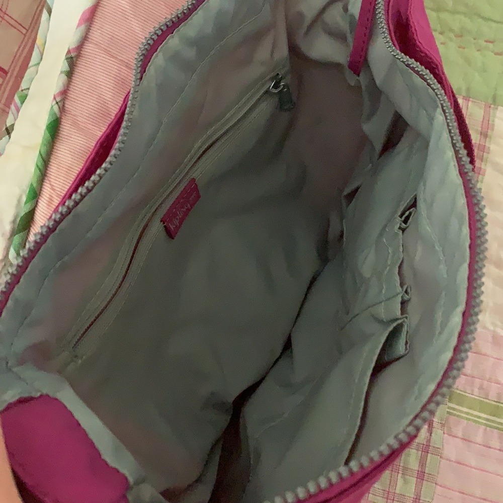 KIPLING BAG PERFECT CONDITION - Picture 4 of 5